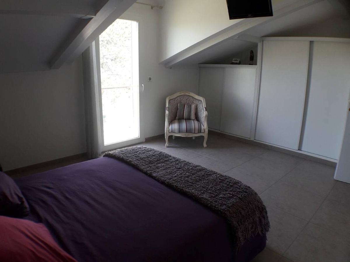 Villa 170 M² Entre Lyon Et St Etienne Saint-Martin-la-Plaine Exterior foto